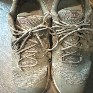 Keen women’s shoes